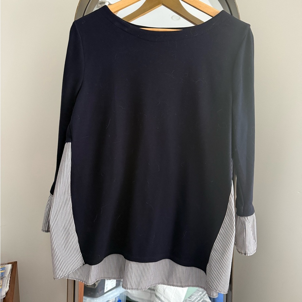 LOFT Mixed Media Women’s Top 3/4 length sleeves - Medium